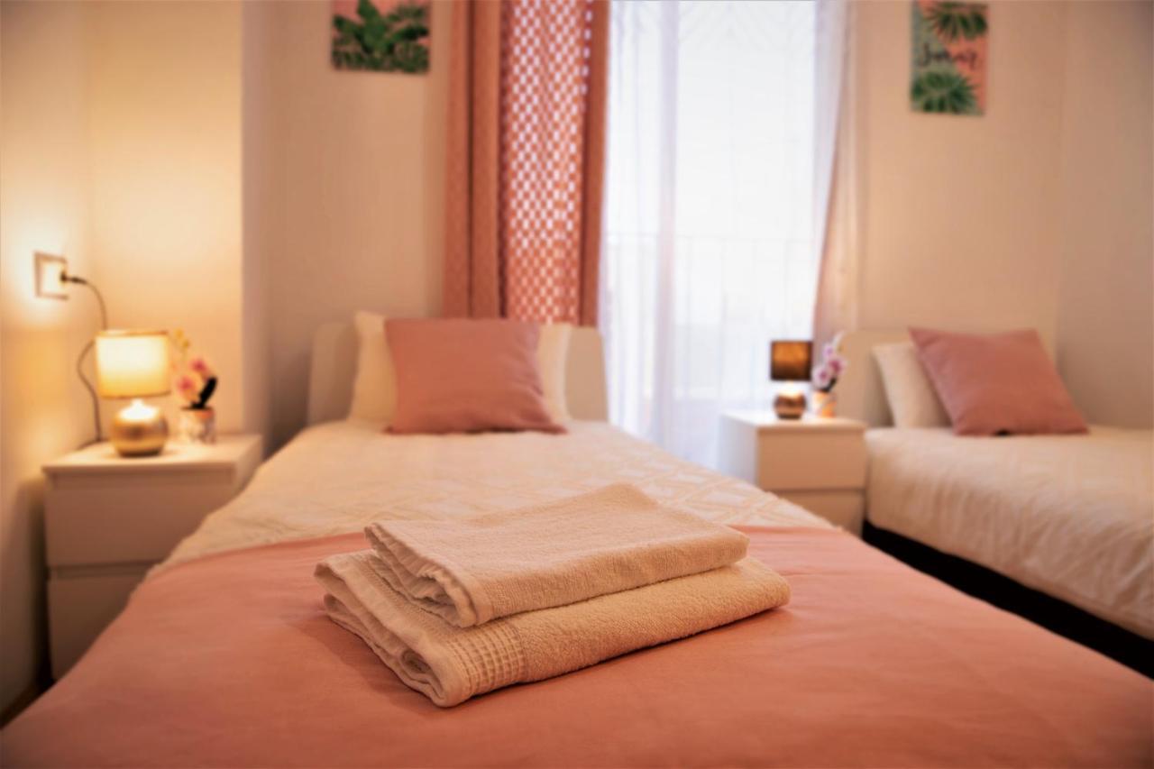 Penthouse Duplex In A 4 Floors Spanish House -8 Min To Center By Metro Valencia Buitenkant foto