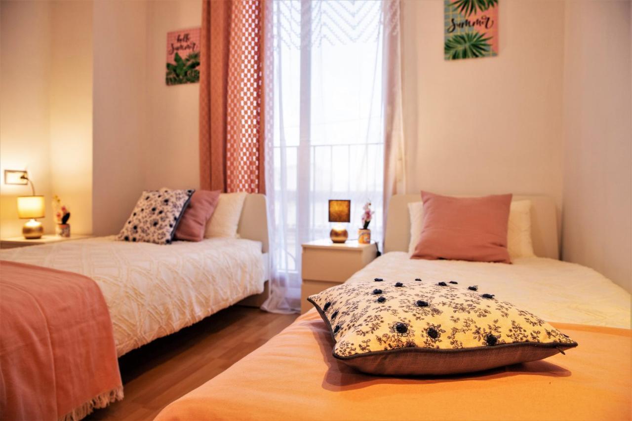 Penthouse Duplex In A 4 Floors Spanish House -8 Min To Center By Metro Valencia Buitenkant foto